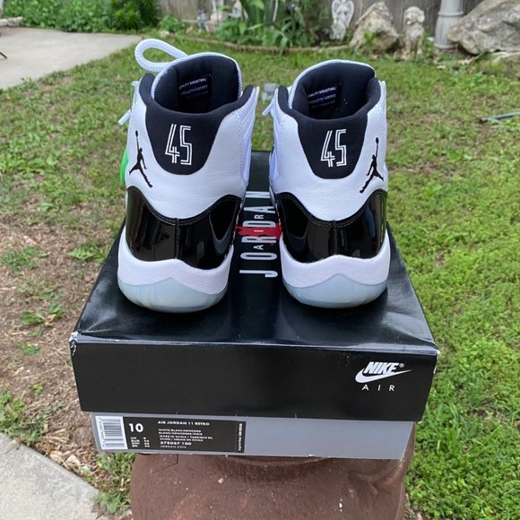 Jordan 11 concord